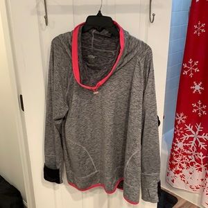 Maurices in motion grey and pink top. Size 3